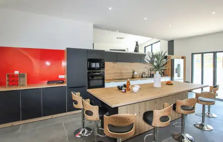 Location Maison 10 personnes à Alissas - Photo 5