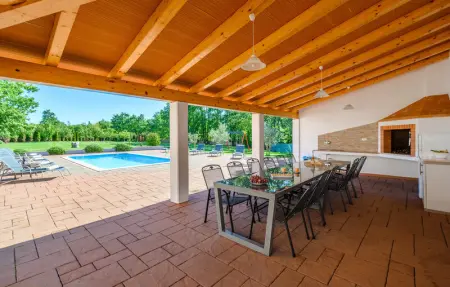 Location Maison 12 personnes à Pazin - Photo 3