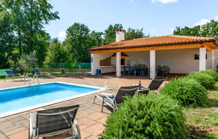 Location Maison 12 personnes à Pazin - Photo 7