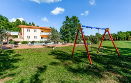 Location Maison 12 personnes à Pazin - Photo 14