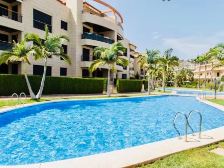 Appartement à Xàbia, Appartement moderne à Jávea avec piscine, proche plage et commodités - L895727