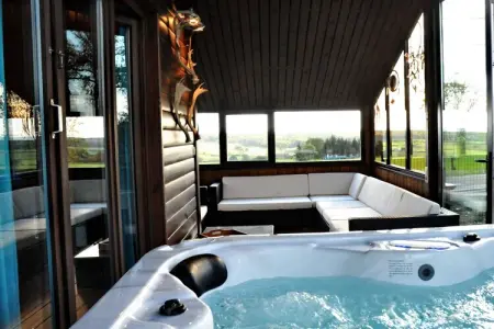 Arbre Dressé, Chalet à Durbuy avec Jacuzzi & Jardin - Photo 7