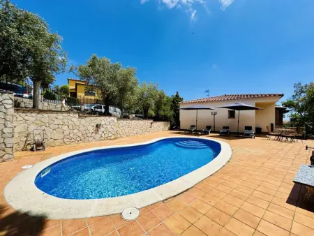 Maison spacieuse avec piscine privée, jardin et vue, à moins de 7 km de la plage - Photo 12