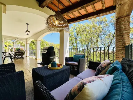 Maison spacieuse avec piscine privée, jardin et vue, à moins de 7 km de la plage - Photo 14