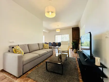 Maison spacieuse avec piscine privée, jardin et vue, à moins de 7 km de la plage - Photo 19