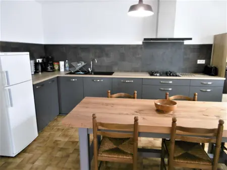 Maison 5 pièces à 50m de la plage avec jardin, terrasse et parking, idéale pour 8-9 personnes - Photo 12