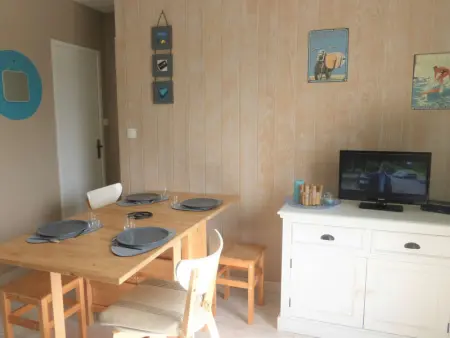 Appartement avec balcon, accès direct à la plage, garage privatif - Photo 2