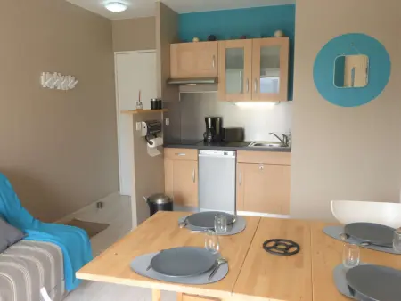 Appartement avec balcon, accès direct à la plage, garage privatif - Photo 3