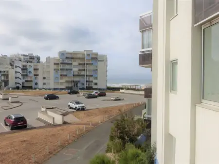 Appartement avec balcon, accès direct à la plage, garage privatif - Photo 10