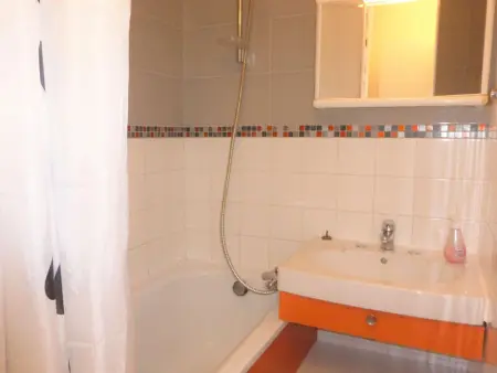 Appartement avec balcon, accès direct à la plage, garage privatif - Photo 15