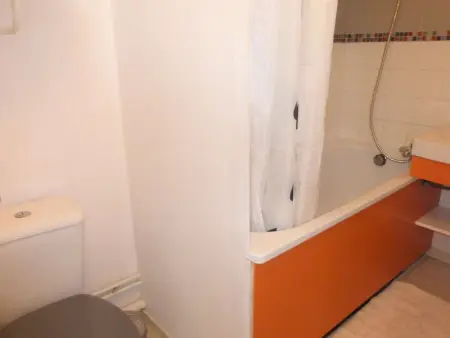 Appartement avec balcon, accès direct à la plage, garage privatif - Photo 16