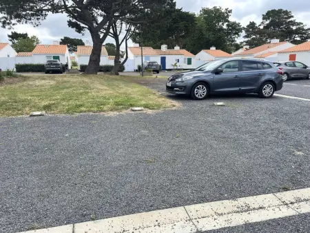 Petite maison rénovée près de la mer avec piscine chauffée, tennis et patio - Bretignolles-sur-Mer - Photo 22