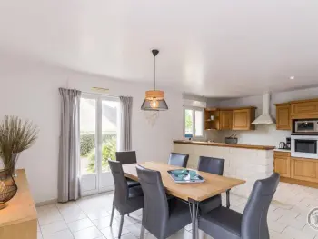 Gite à Gouville sur Mer,Maison familiale près des dunes avec jardin clos, à 2 pas de la plage ????‍♂️????️???? FR-1-362-969 N°849218