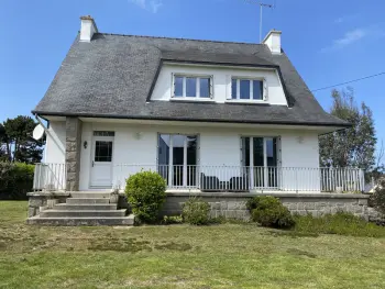 Haus in Perros Guirec,Maison 6 pers avec jardin, WIFI, proche plages et sentier à Perros-Guirec FR-1-368-344 N°849227