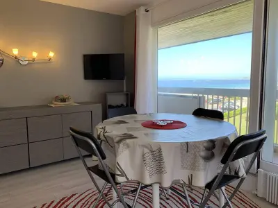 Appartement à Perros Guirec, Appartement avec WIFI et balcon à Perros-Guirec - L895827