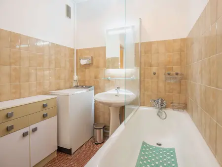 Appartement de caractère avec balcon et parking à 2 pas de la plage, centre historique de Saint-Jean-de-Luz - Photo 7