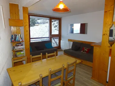 Appartement à Les Arcs 1800, Appartement 2 pièces pour 6 pers. avec balcon, proche pistes et commerces à Arc 1800 - L956764