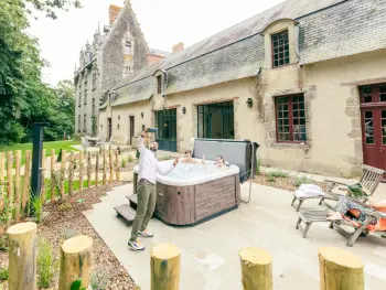 Gîte in La Rabateliere,Château historique avec jardin, spa et salle de sport, idéal pour séminaires ou séjours détente FR-1-426-516 N°849248