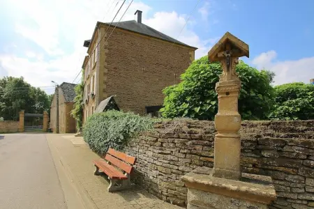 Baillet Latour, Charme rustique, confort moderne - Photo 32