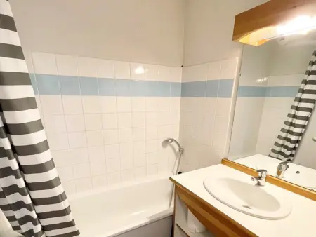 Studio cabine pour 4 avec parking gratuit à La Joue du Loup - Photo 3