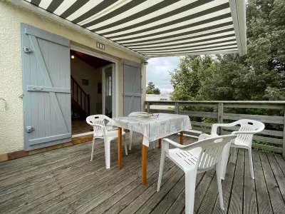 Appartement à Vaux sur Mer, Appartement Cosy avec Terrasse Intime, à 500m de la Plage de Nauzan - L895893