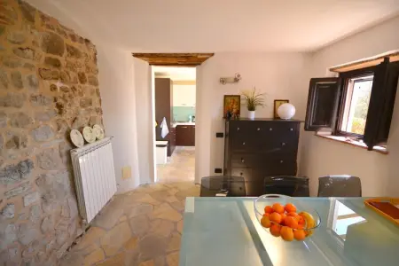 Brama Sole, Maison à Lucca avec Piscine et Vue sur Vallée - Photo 12