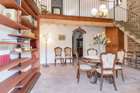 Castello di Argigliano 1, Maison toscane relaxante avec Wi-Fi - Photo 2