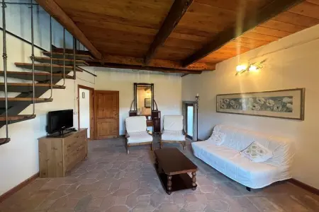 Castello di Argigliano 2, Retraite confortable à Casola avec Wi-Fi - Photo 1