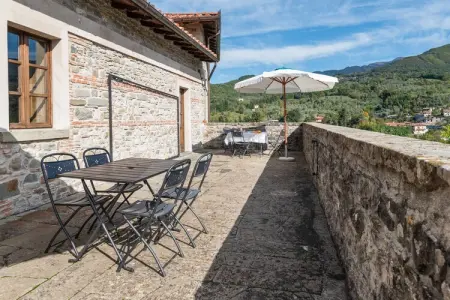 Castello di Argigliano 2, Retraite confortable à Casola avec Wi-Fi - Photo 30