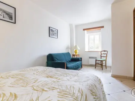 Maison de charme avec jardin clos et étang, proche littoral du Cotentin, animaux acceptés. - Photo 7