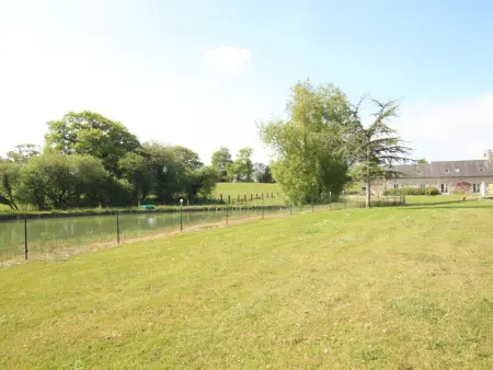 Maison de charme avec jardin clos et étang, proche littoral du Cotentin, animaux acceptés. - Photo 18