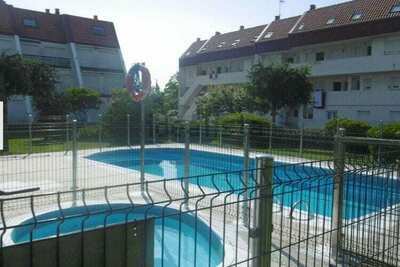 Duplex con Piscina, Maison 7 personnes à Santiuste ES-39197-01