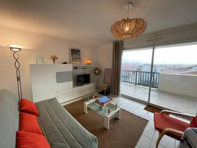 Appartement à Vieux Boucau les Bains, Appartement T3 cosy, 50m de l'océan, terrasse, parking privé - 4 pers. - L896209