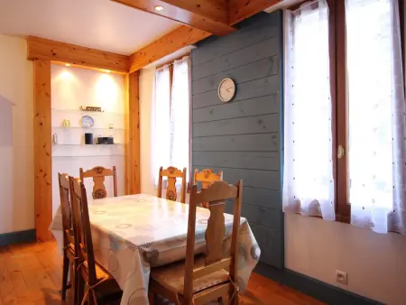 Charmante maison 100m² au centre du Mont-Dore, patio, cour, garage, 6 pers, idéale pour famille - Photo 6