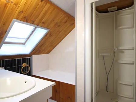 Charmante maison 100m² au centre du Mont-Dore, patio, cour, garage, 6 pers, idéale pour famille - Photo 17