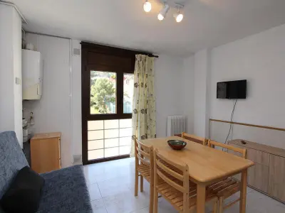 Appartement à Lloret de Mar, Apartament Bond. Vista Calle. 2/4 persones. Molt prop de Mar. - L896344