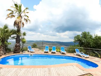 Maison à Lloret de Mar, Villa Rosseles - vista montaña, aire acondicionado, piscina privada, barbacoa - L850032