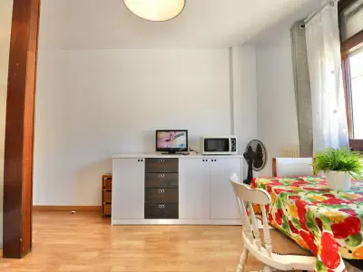 Appartement à Lloret de Mar, Apartamento Iris, 100m de la playa. Wifi - L896363