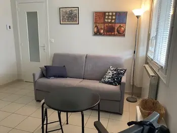 Appartement à Royan, Appartement pieds dans l'eau à Royan avec jardin et équipements complets - L992936