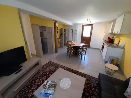 Longère restaurée avec piscine chauffée, terrasse et barbecue à Archigny - Photo 2