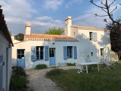 Maison à Noirmoutier en l'Île, Maison spacieuse 4 pièces, 6 couchages avec jardin privé - 500m des plages - Internet inclus - L850265