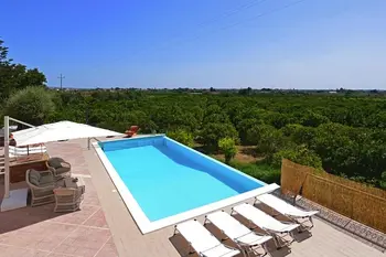 Syracuse, Huisje in Syrakus, holiday home Floridia-Villa Smeraldo10 Pax mit Privatpool ISI021001-FYB N°850419