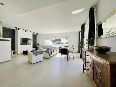 Villa Olivera : Villa de Luxe avec Piscine Privée, Climatisation et Wifi près des Plages de la Costa Brava - Photo 8