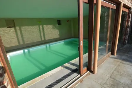 Lieu d'Être, Charmante maison de vacances avec piscine ouvert de avril à sept. à Bruxelles - Photo 4