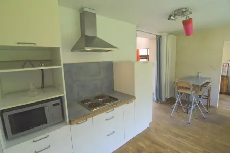 Lieu d'Être, Charmante maison de vacances avec piscine ouvert de avril à sept. à Bruxelles - Photo 16