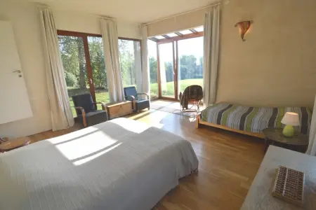 Lieu d'Être, Charmante maison de vacances avec piscine ouvert de avril à sept. à Bruxelles - Photo 20