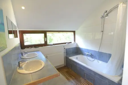 Lieu d'Être, Charmante maison de vacances avec piscine ouvert de avril à sept. à Bruxelles - Photo 25
