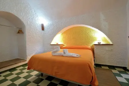 Cueva 2 dorm, Maison troglodyte à Guadix avec piscine et barbecue - Photo 12
