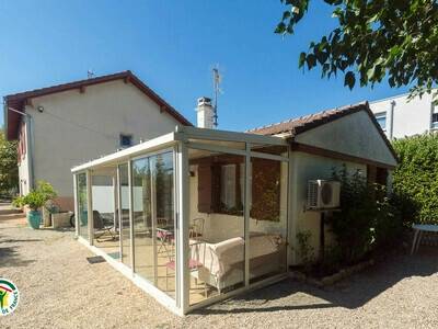 Gite Pierre, Gite 3 personnes à Coublevie FR-1-369-379