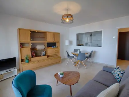 Appartement avec terrasse vue mer près du centre et plages, parking inclus - Photo 5